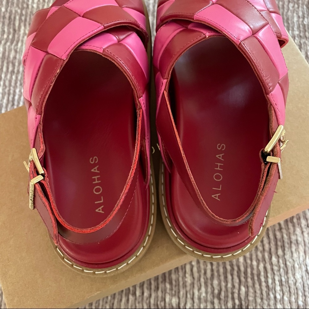 NWT Alohas Marshmallow Scacchi Sandal in Red & Pink - Picture 9 of 12